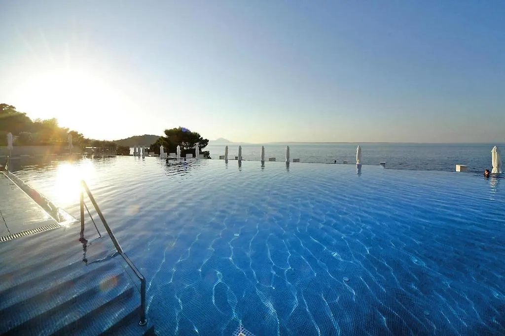 Apartments Punta, 베리로신즈